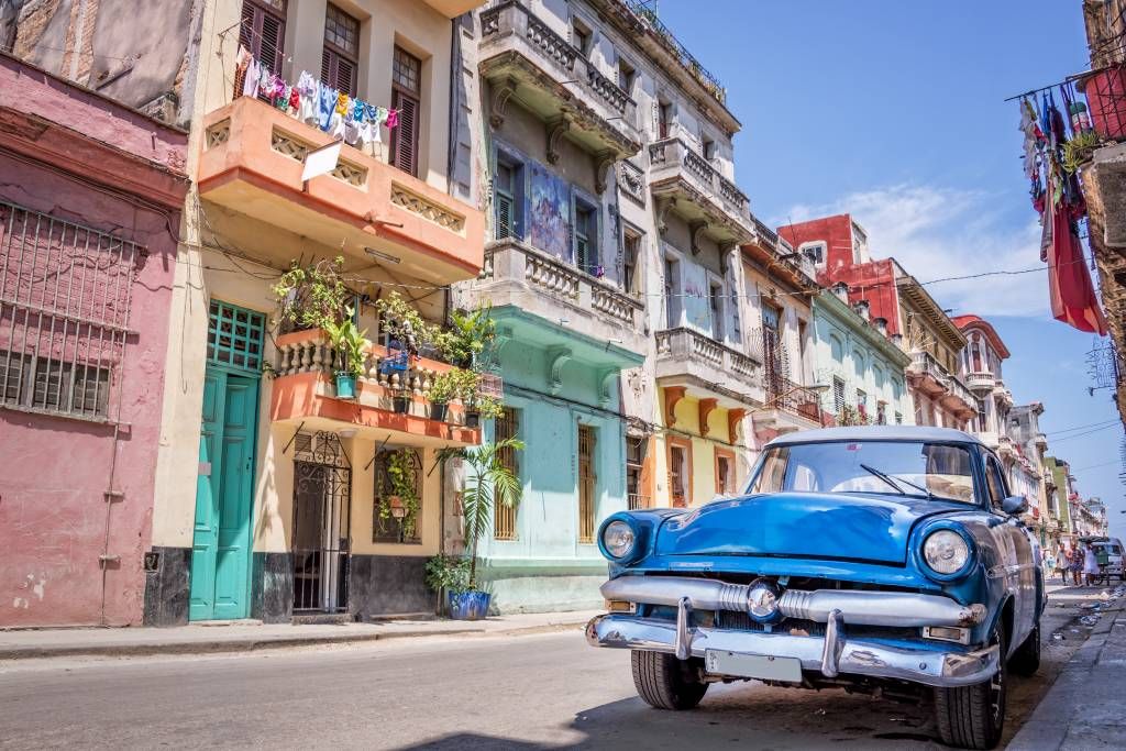 Voiture classique à cuba