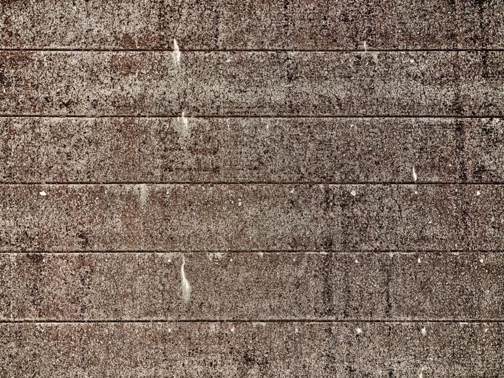 Palplanches de béton anciennes