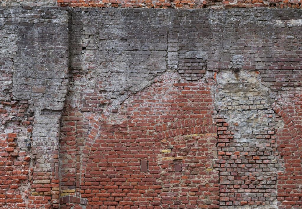 Ancien mur d'enceinte restauré