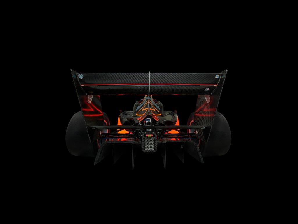Formula 3 - Lower rear view - dark