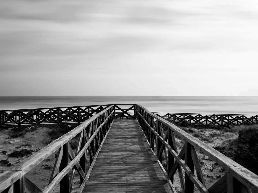 Passerelle vers la plage