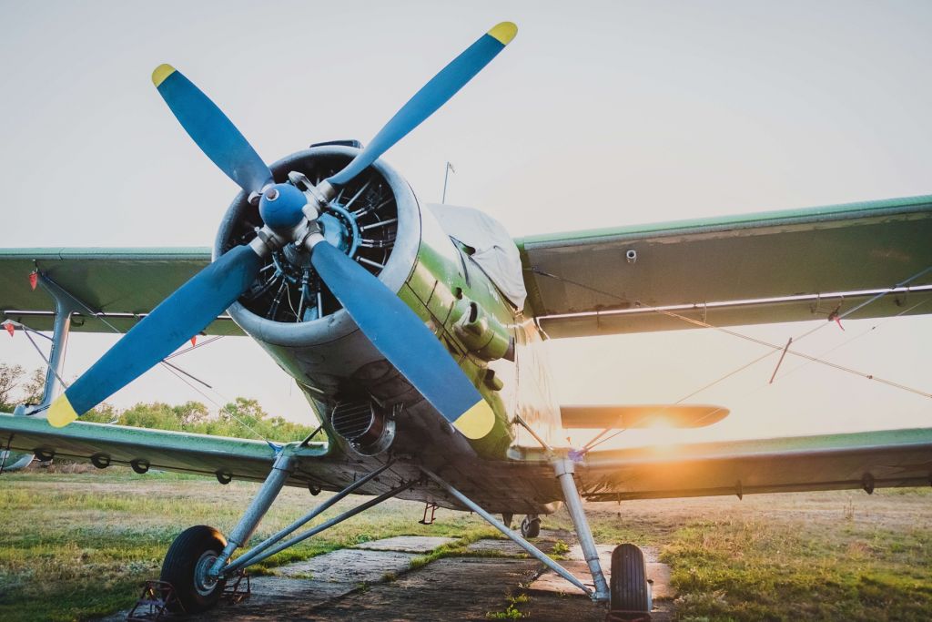 Petit avion privé monomoteur