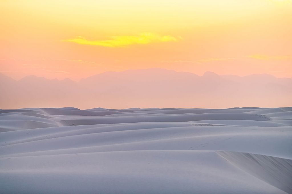 Dunes de sable blanc