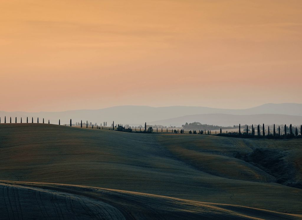 Lueur orange sur un paysage italien