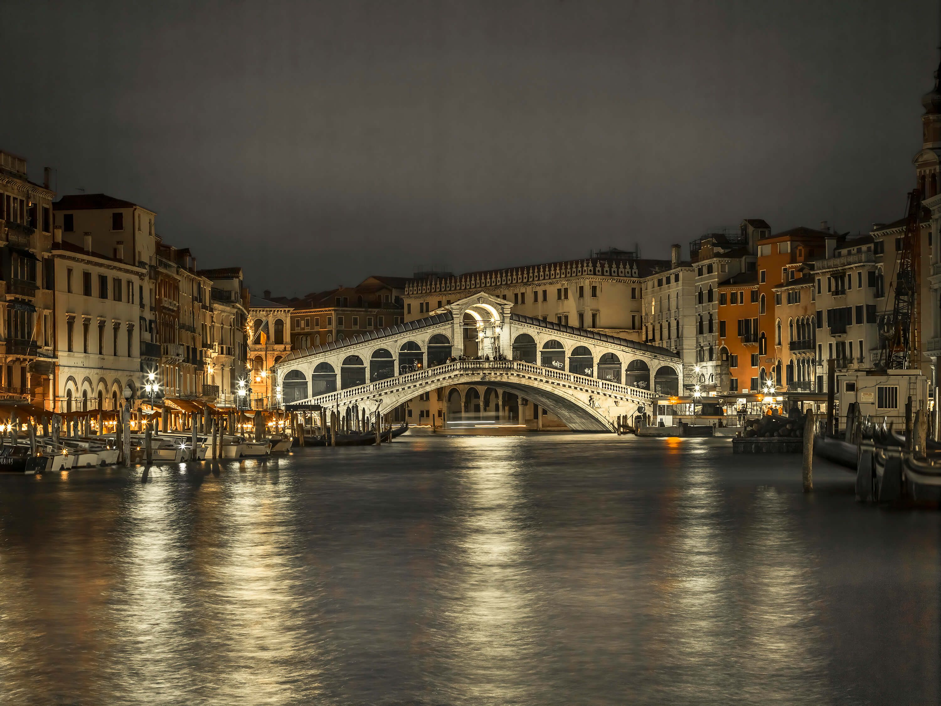  Pont du Rialto le soir